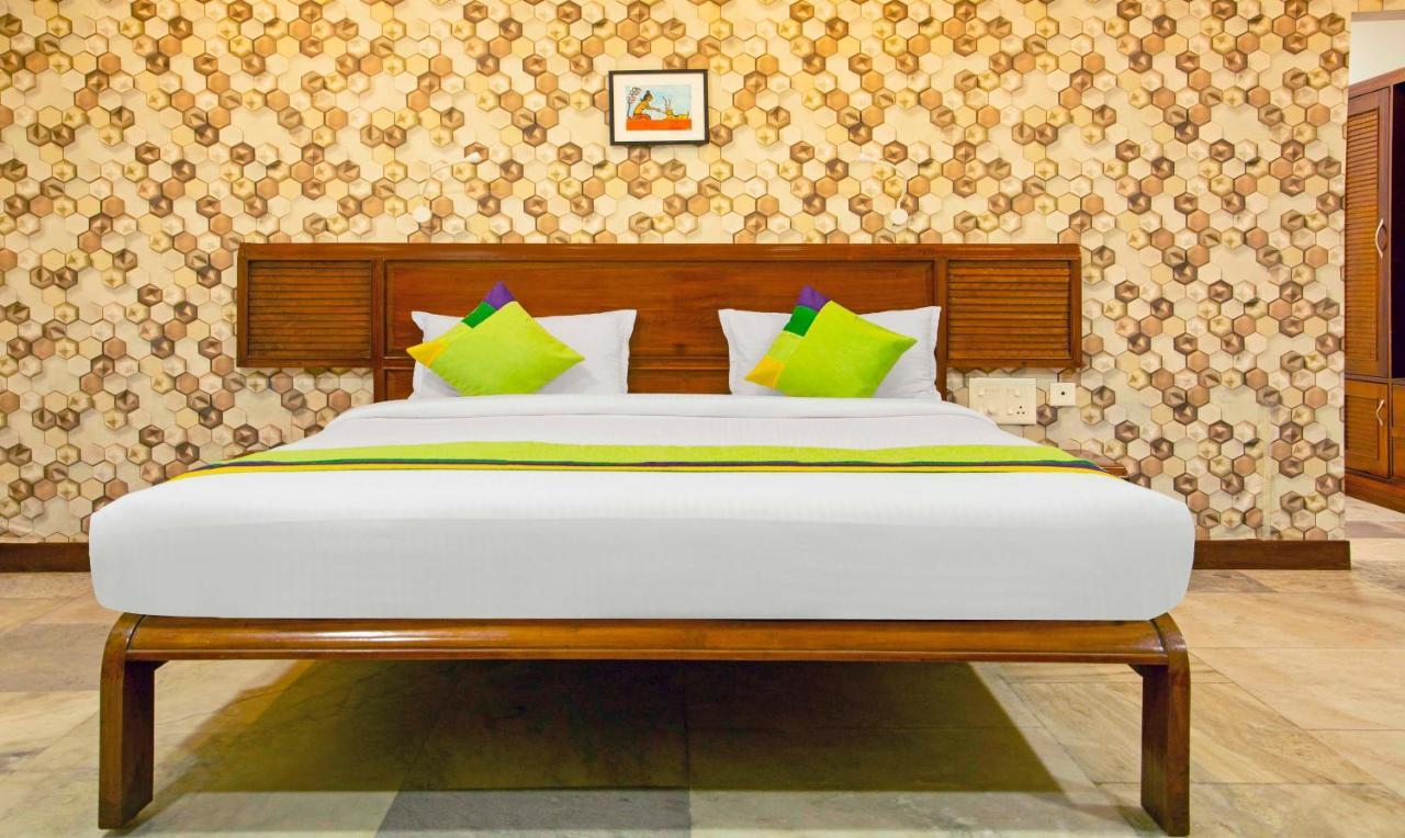 Hotel Treebo Kumily Gate Thekkady, Periyar National Park Zewnętrze zdjęcie