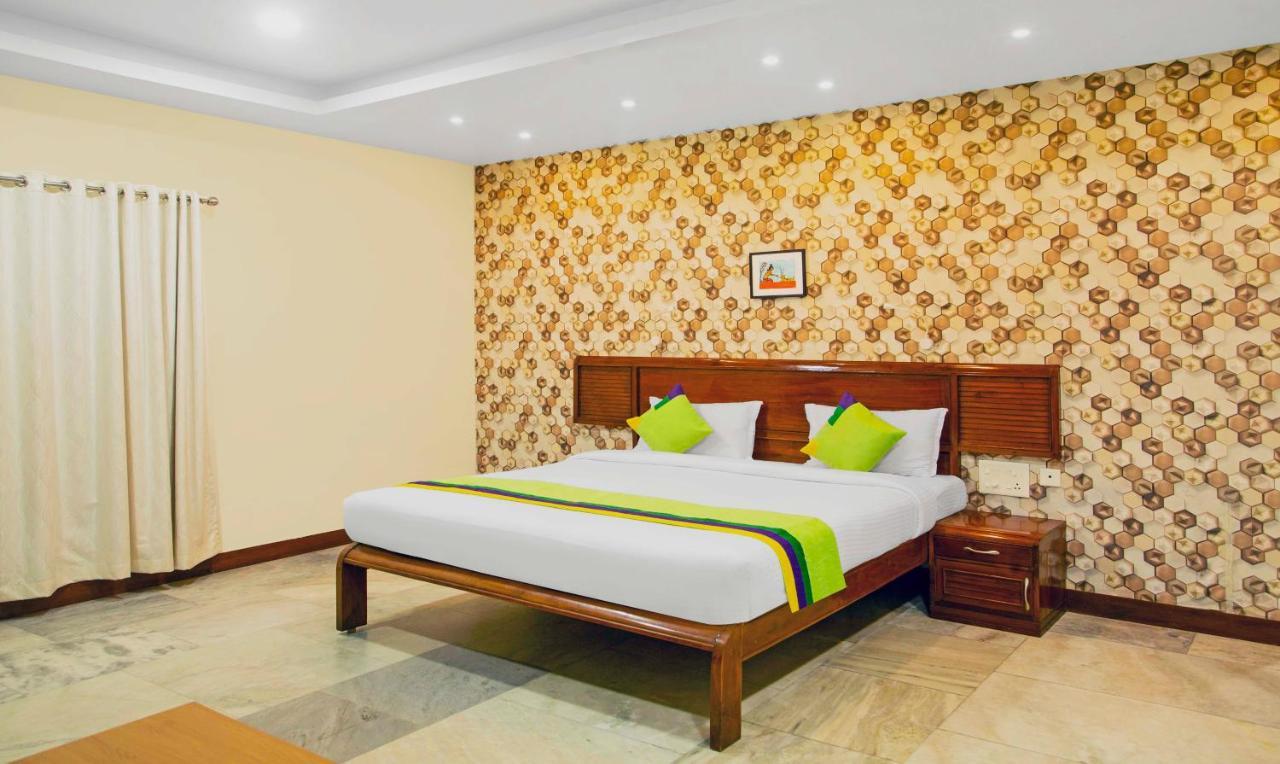 Hotel Treebo Kumily Gate Thekkady, Periyar National Park Zewnętrze zdjęcie